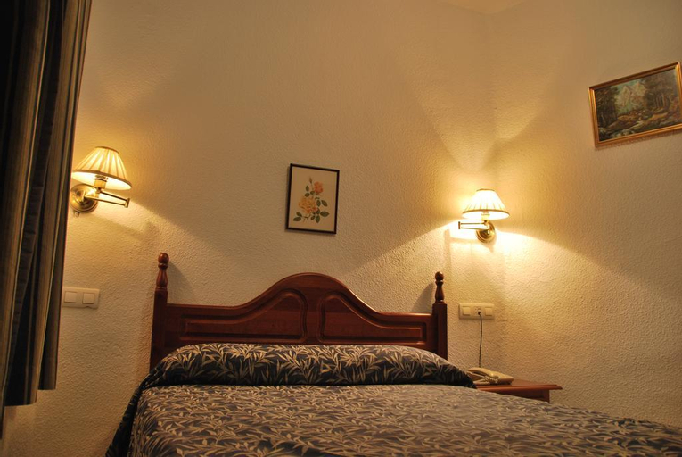 Bedroom 3, Hotel Andalucia, Granada