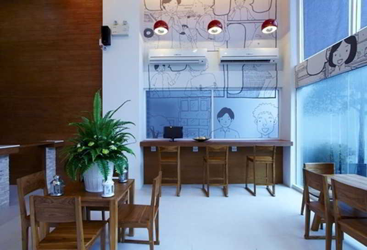 Dining Room 11