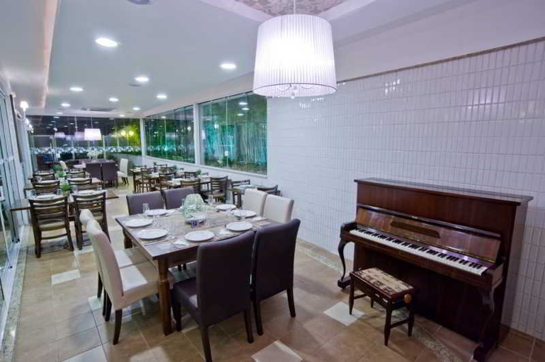 Food & Drinks 4, Trindade Hall, Florianopolis