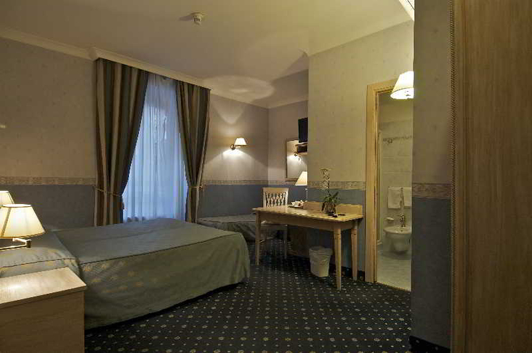 Bedroom 4, Piccolo Imperiale, Rome