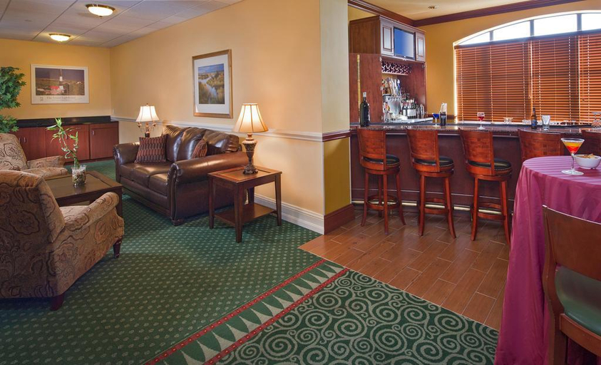 Public Area 3, Courtyard by Marriott Long Island MacArthur Airport, Suffolk