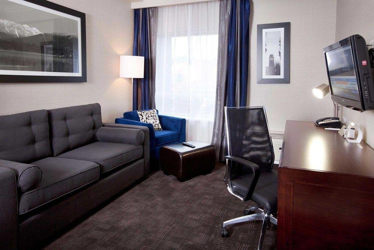 Exterior & Views 2, Sandman Signature Hotel & Suites Langley, Greater Vancouver