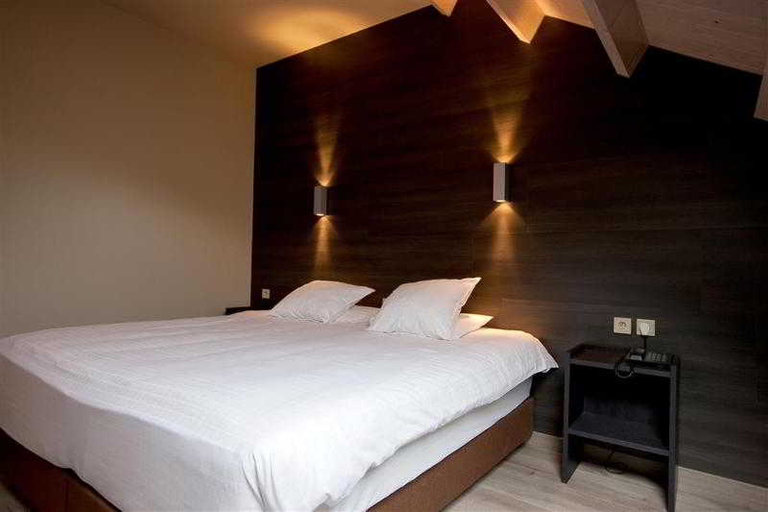 Bedroom 3, Flanders Lodge Hotel, West-Vlaanderen