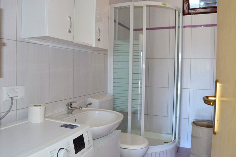 Bathroom 3, Apartments Branko, Vodice