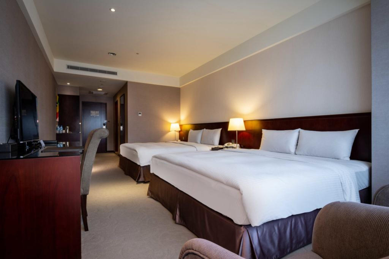 Bedroom 3, Lai Lai Hotel, Taichung