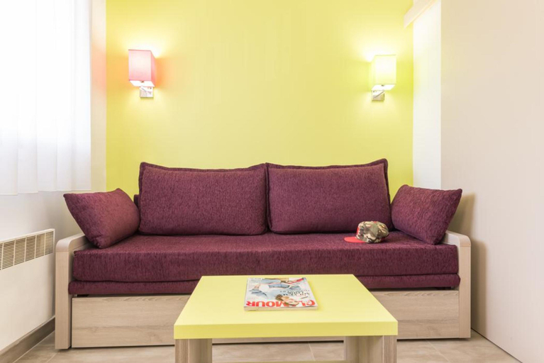 Public Area, Residence La Corniche dOr, Var