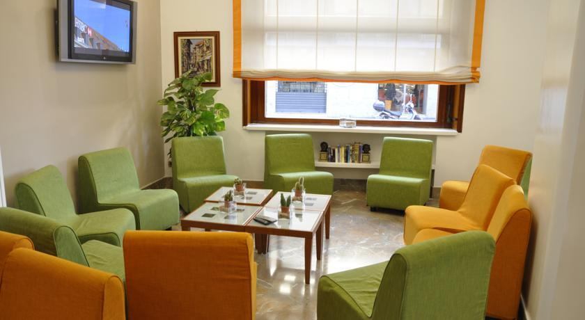 Public Area 3, Hotel Tourist, Napoli