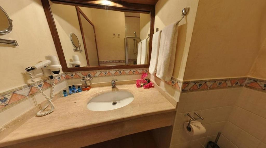 Bathroom 5, Efe Hotel Gocek, Fethiye