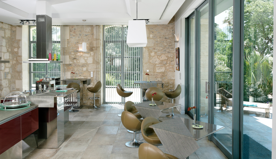 Public Area 4, Domaine de Verchant, Hérault