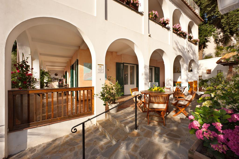 Public Area, Villa Pane Resort, Napoli