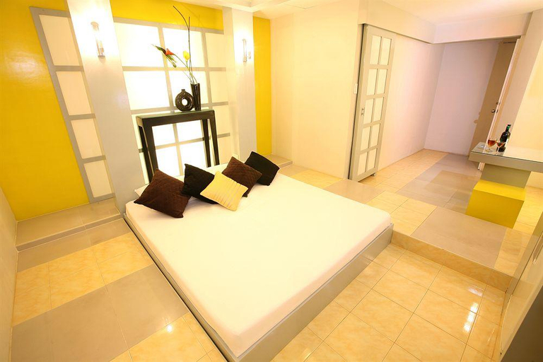 Bathroom, Victoria Court San Fernando - Pampanga, San Fernando City