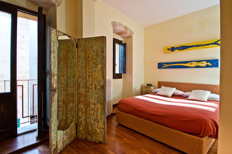 Bedroom 5, Dei Serafini, Bari