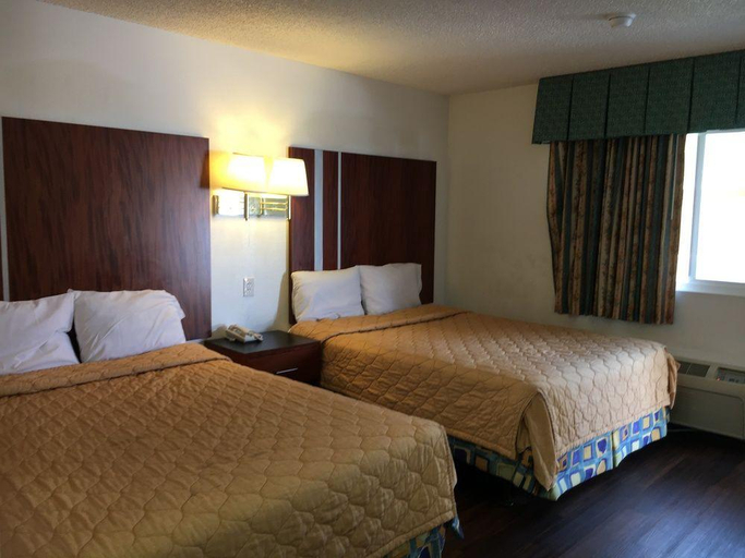 Bedroom 3, Riverside Inn and Suites, Riverside