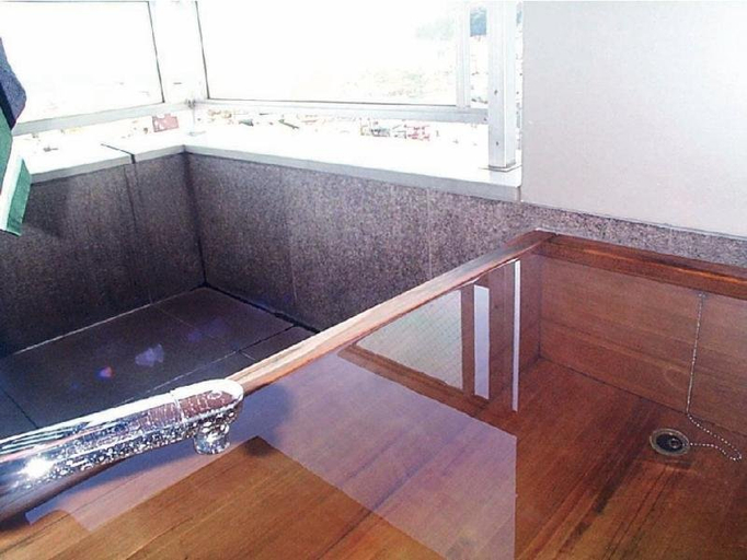 Bathroom 4, Hotel Ravie Kawaryo, Itō