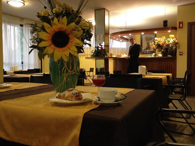 Public Area 3, Hotel Motel Europa, Milano