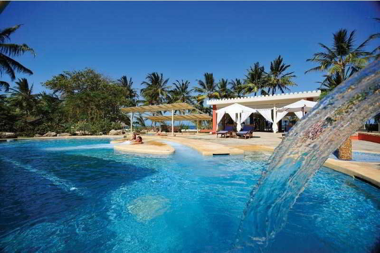 Sport & Beauty 2, Diamonds Dream Of Africa, Malindi