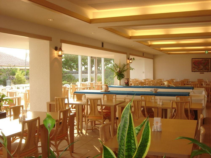 Food & Drinks 5, Beach Hotel Sunshine, Ishigaki