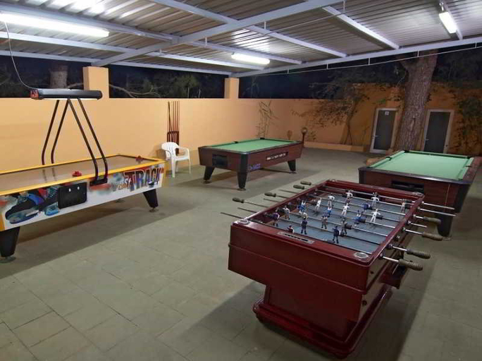 Public Area 2, Ses Eufabietes Apartments & Restaurant, Baleares