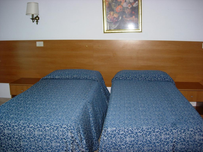 Public Area 5, Residence Lodi, Roma