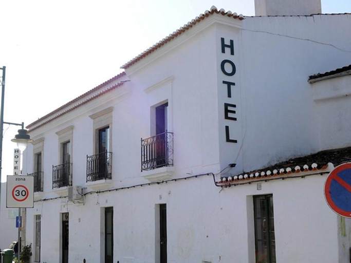 Santa Comba Hotel, Moura