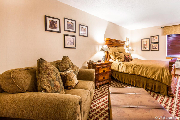 Public Area 3, Quality Inn & Suites Marion, Williamson
