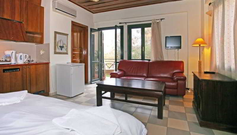 Porto Orion Studios, Crete