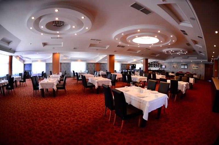 Food & Drinks 5, New Baku Hotel, Baku