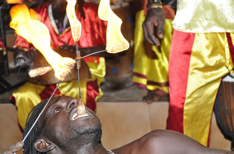 Food & Drinks 5, Les Flamboyants Saly, Mbour
