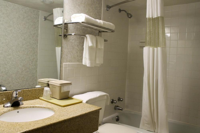 Bathroom 4, Motel 6 Clarion, PA, Clarion