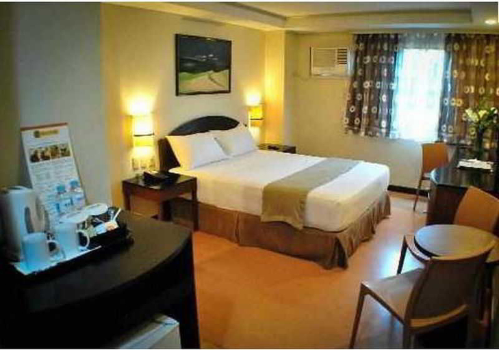 Bedroom 3, Fersal Hotel Bel-Air, Makati City