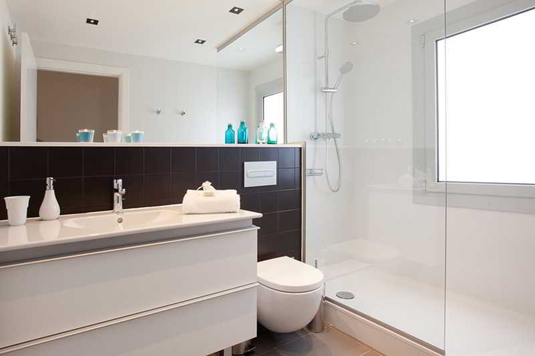 Bathroom 4, Rent Top Apartments Rambla Catalunya, Barcelona
