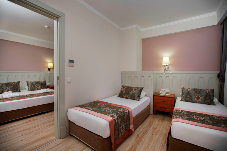 Bedroom 3, Side Crown Serenity, Manavgat