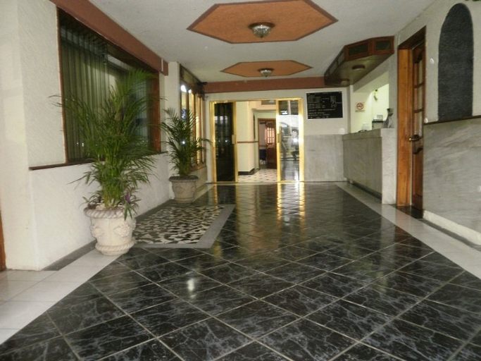 Public Area 2, Imperial, Coatepec