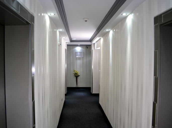 Public Area 3, Business Hotel Elate Plaza, Stolichna