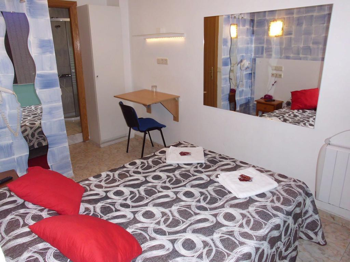 Exterior & Views 2, Hostal Vegas, Madrid