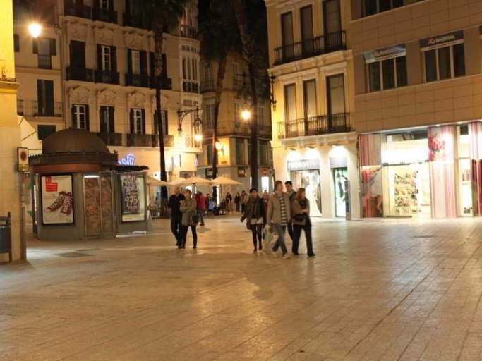 Public Area 5, Debambu, Málaga