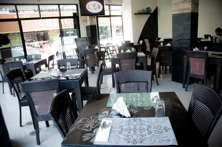 Food & Drinks 5, Acca Patong Apartments, Pulau Phuket