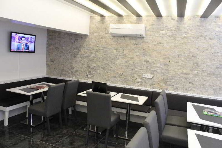 Food & Drinks, The Legend Platine Suite, Beyoğlu