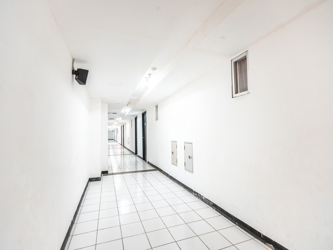 Public Area 2, Qubic, East Jakarta