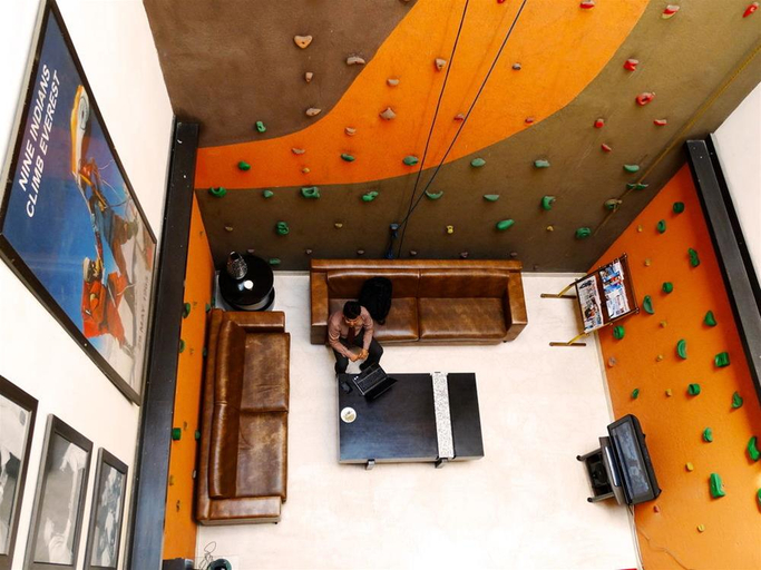 Public Area 2, The Legend Inn, Delhi