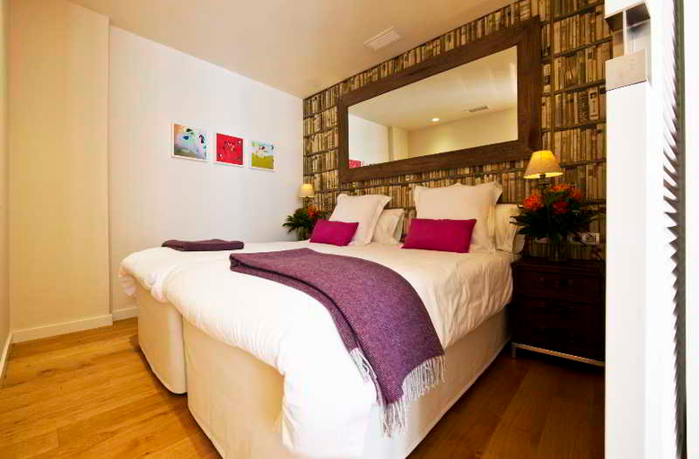 Bedroom 3, Palma Suites Hotel Residence, Baleares