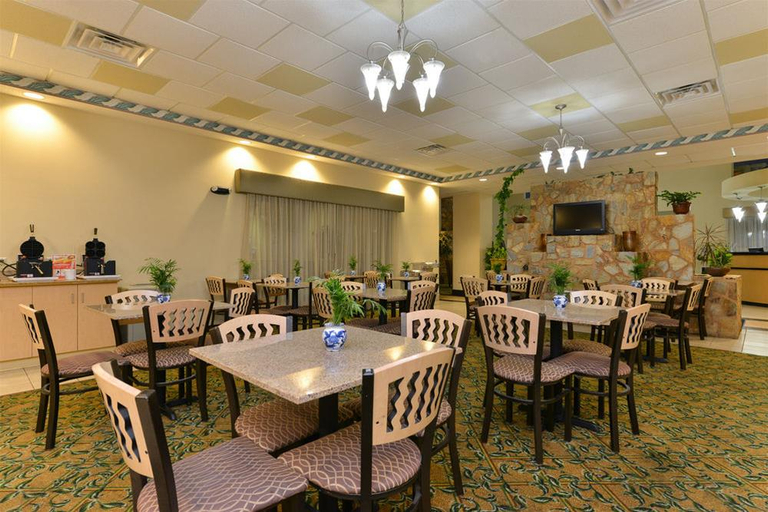 Food & Drinks 5, Comfort Suites Near Gettysburg Battlefield Visitor, Adams