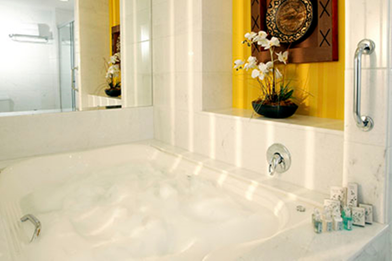 Bathroom 5, Bourbon Atibaia Resort (Convention), Atibaia