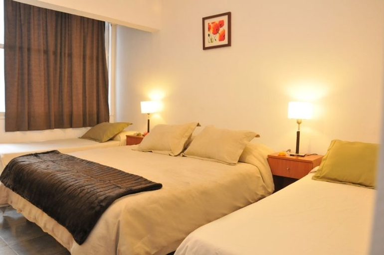 Bedroom 3, Hotel Caribe, General Pueyrredón