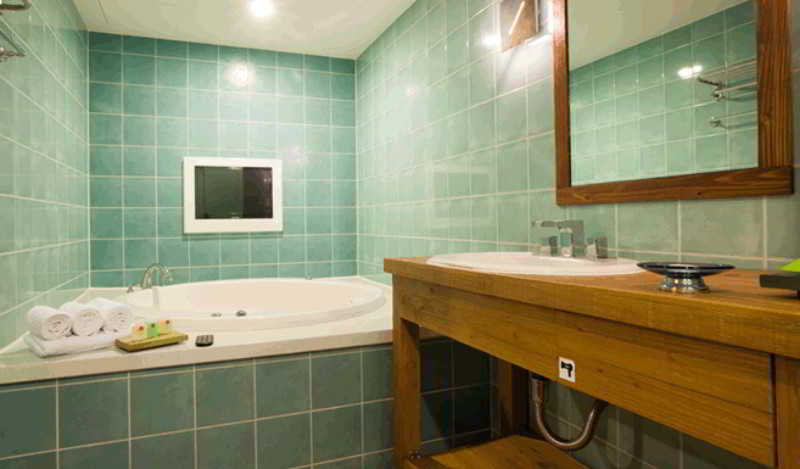 Bathroom 5, Mate Hotel Seoul, Gangseo