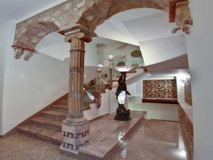 Public Area 5, HOTEL FUENTE REDONDA LUXURY, Jaén