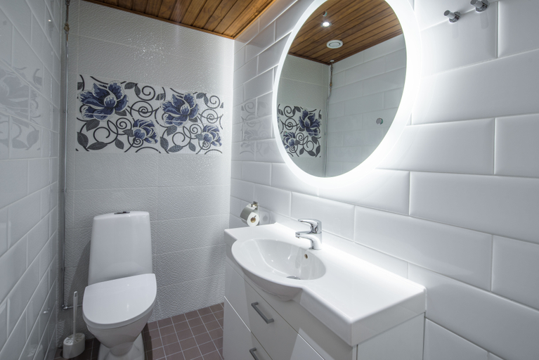 Bathroom 4, Lapland Hotels Bear's Lodge, Lapland