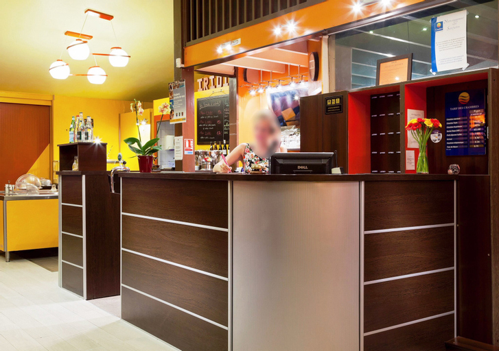 Public Area 3, FH CONFORT ARENA, Loiret