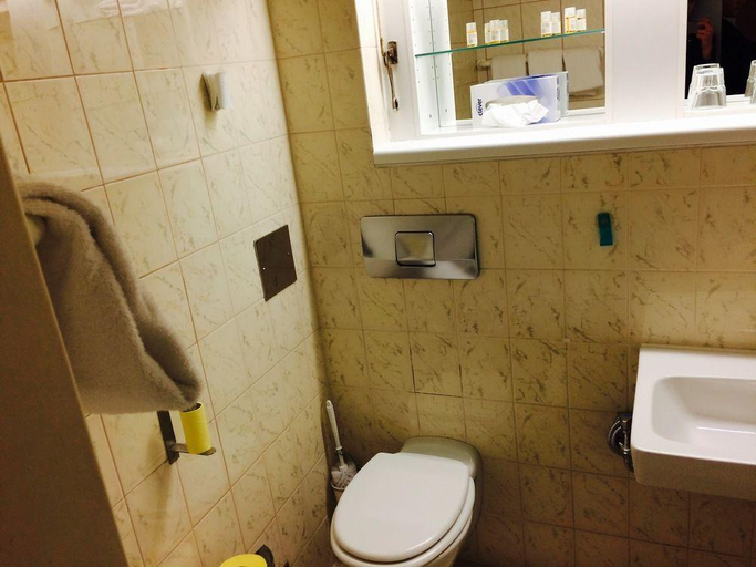 Bathroom 4, Mariahilf Hotel-Pension, Wien