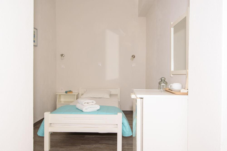 Bedroom 3, Galini Oia, South Aegean